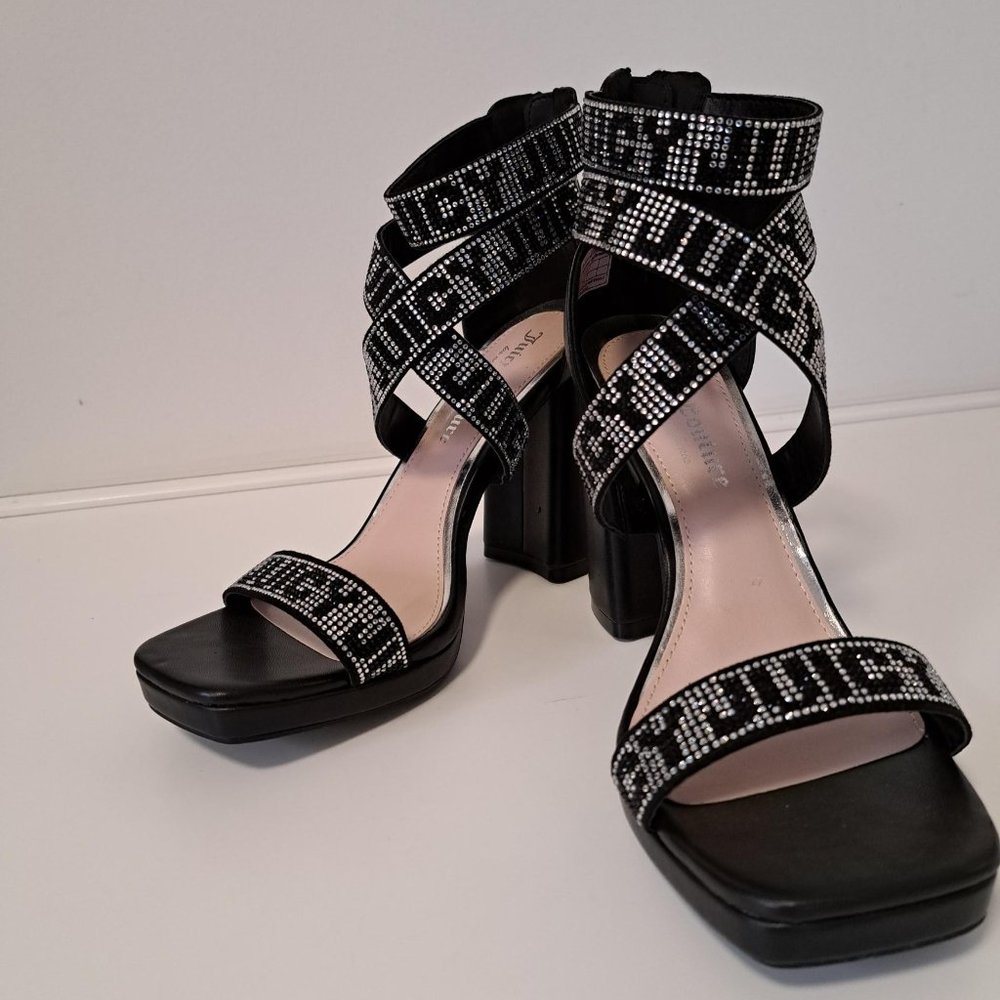 Juicy Couture Black Macarena Block Heel Strapy Handle. NWOB Size 7.5